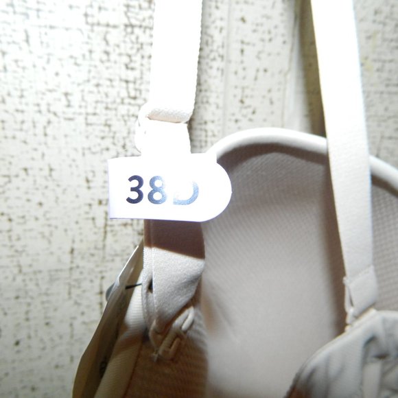 Maidenform Latte Body Shaper w/Built-In Bra & Anti-Static Shapewear 38D (HH-18) - Picture 5 of 9